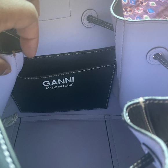 Ganni Bucket Bag - Picture 8 of 8